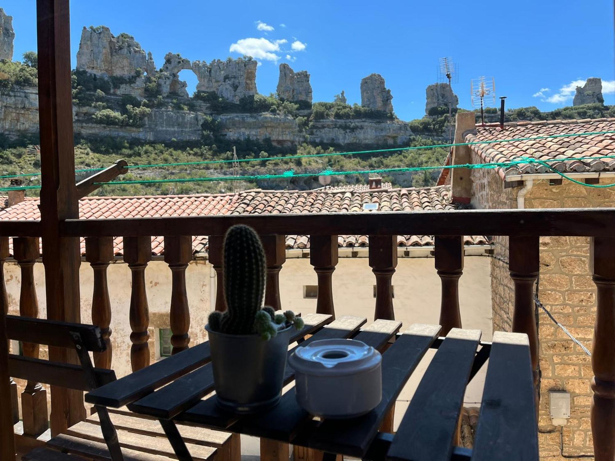 La Milana, Orbaneja Del Castillo Extérieur photo
